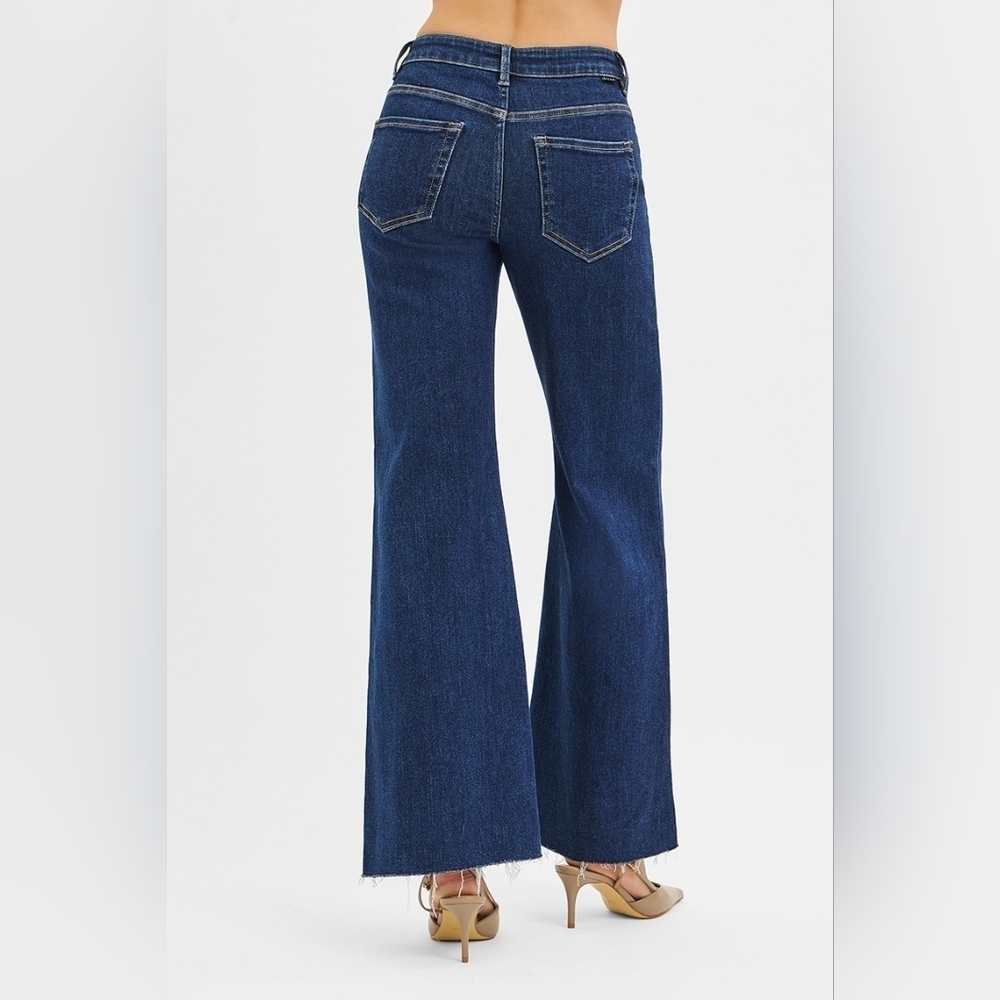 RISEN Women's Flare Jeans Front Seam Leather Flap Patch Pocket Dark Various NEW - Picture 12 of 15